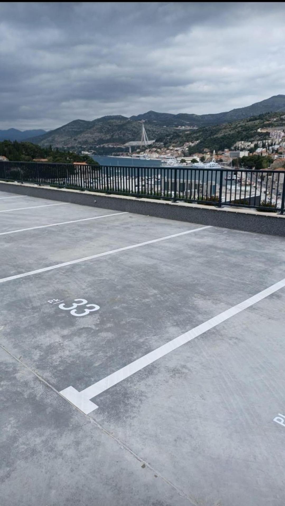 شقة Lupo Gravosa Free Parking دوبروفينك المظهر الخارجي الصورة